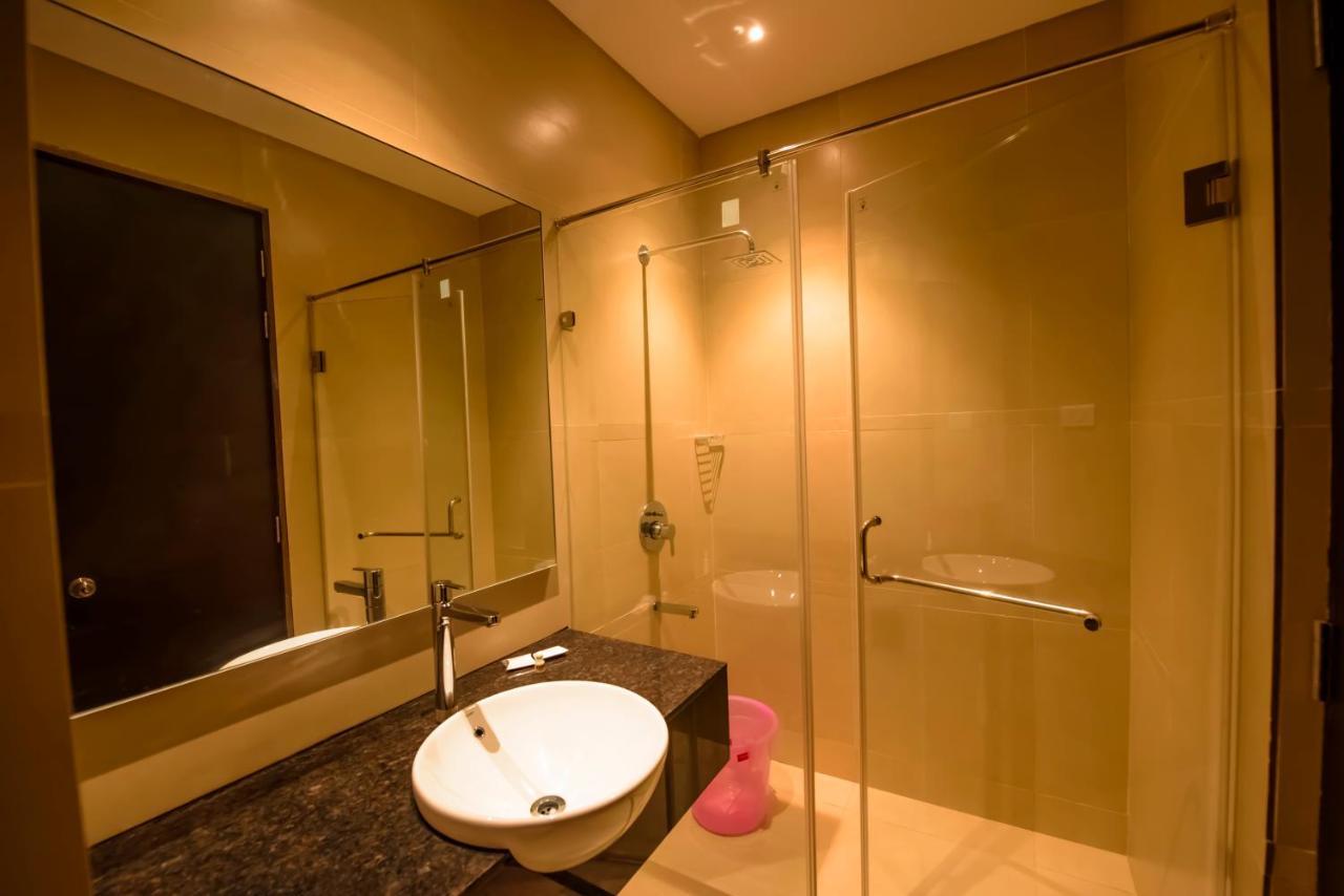 Hotel Annamalai Bahur 외부 사진