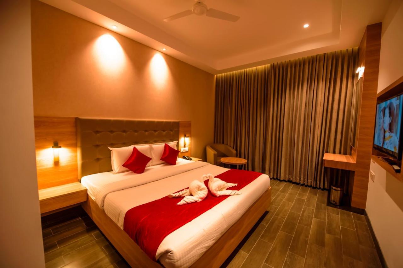 Hotel Annamalai Bahur 외부 사진