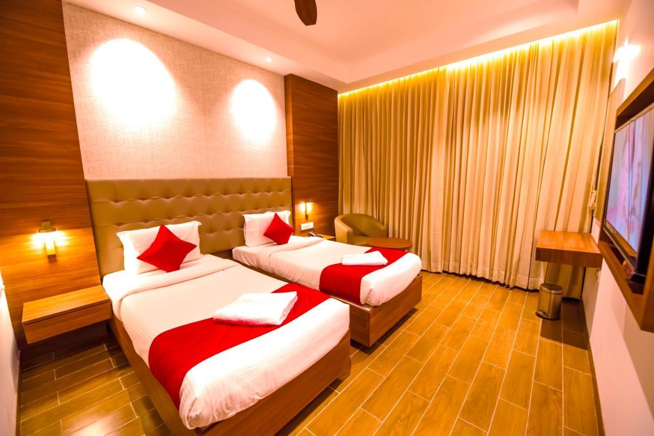 Hotel Annamalai Bahur 외부 사진