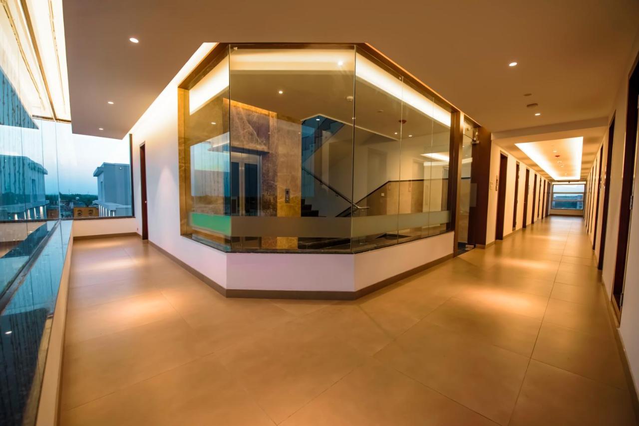 Hotel Annamalai Bahur 외부 사진